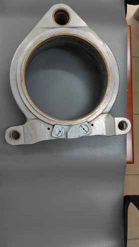 Top swivel clamp of Nose Landing Gear  IL-76